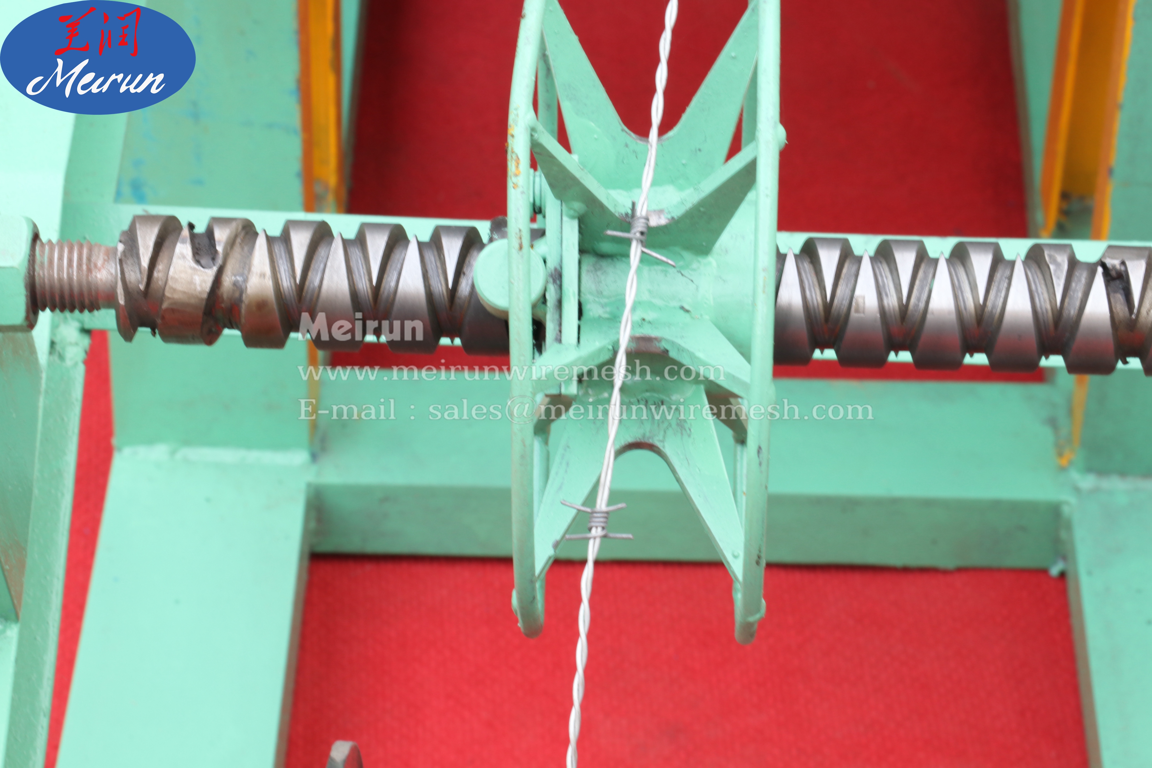 Automatic Barbed Wire Making Machine Factory