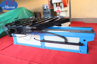 Perforated Metal Mesh Metal　Ｍａｋｉｎｇ　 Machine