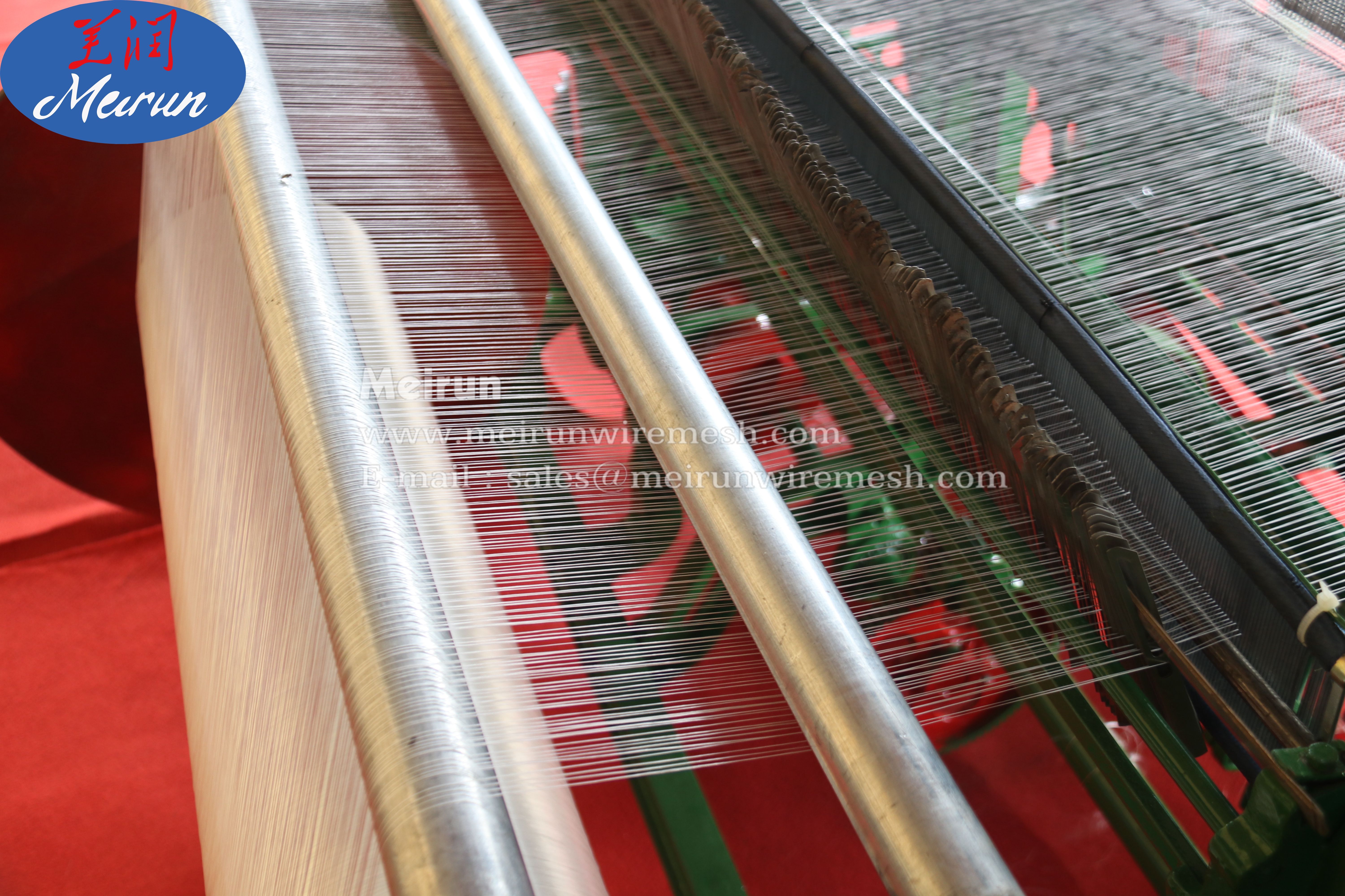 Hot Selling Fiberglass Wire Mesh Weave Making Machine 