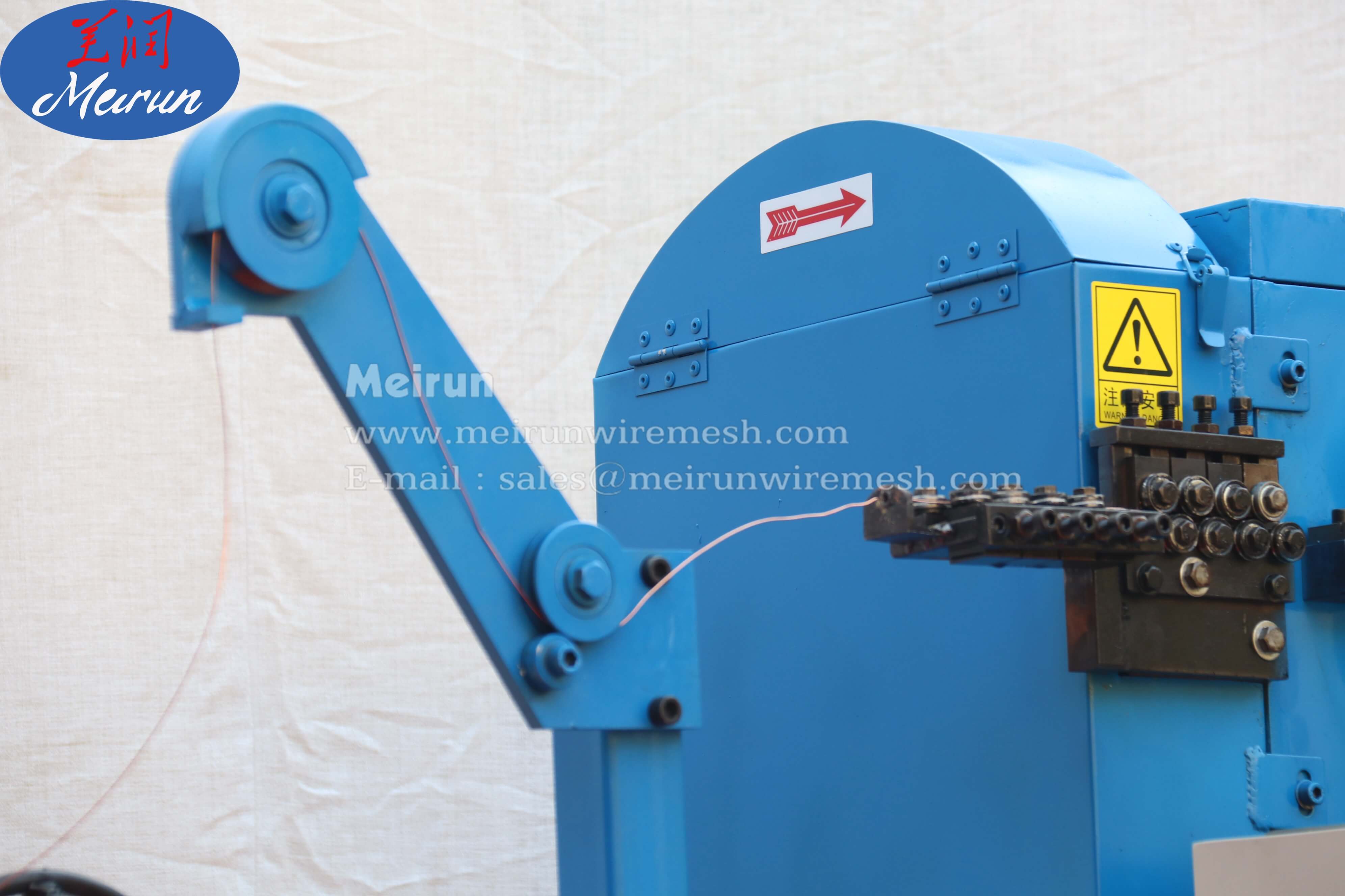 Welded double wire forming machine