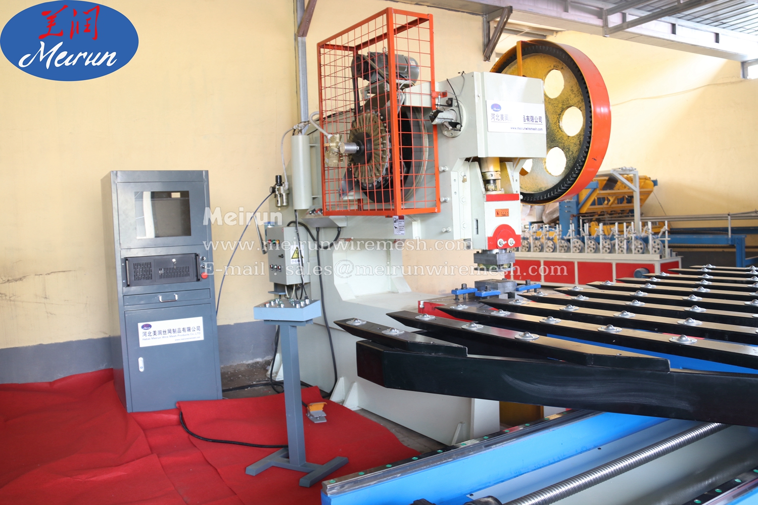  Metal Sheet Perforating Machine(professional Manufacture