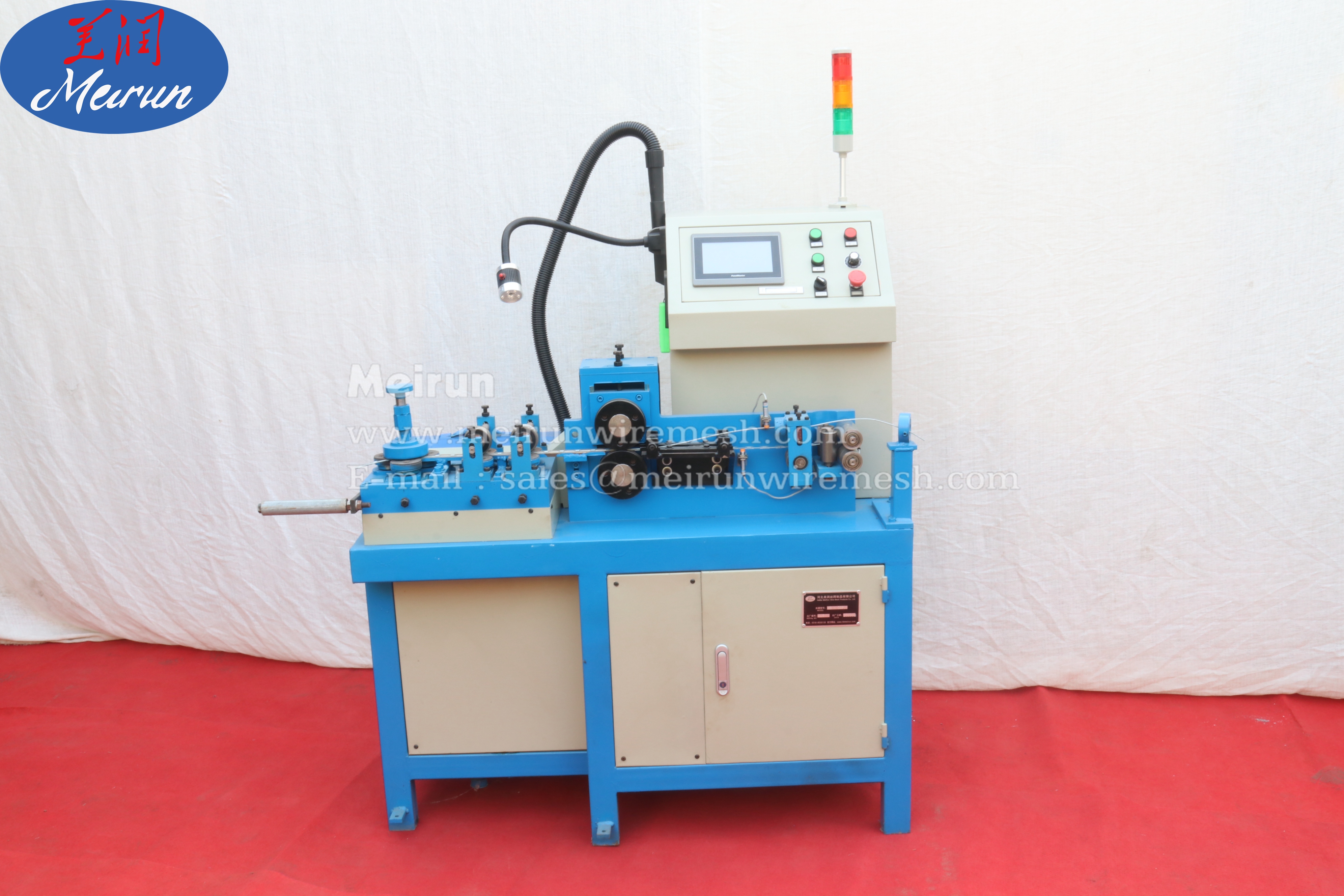 High Speed Smooth Automatic Razor Barbed Wire Fence Roller Making Machine